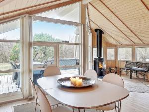 Posezení v ubytování 6 person holiday home in Slagelse