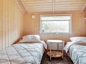 Postel nebo postele na pokoji v ubytování 6 person holiday home in Slagelse
