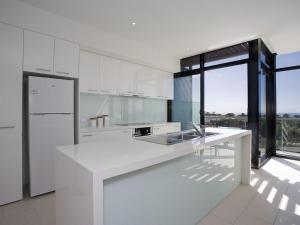 Nhà bếp/bếp nhỏ tại Whitewater Apartment 208