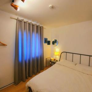 Postel nebo postele na pokoji v ubytování Hannahstay Women Only Guesthouse