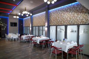 Restaurace v ubytování Campus Hotel