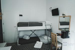 Postel nebo postele na pokoji v ubytování Nautic Beach Hotel