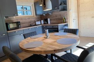Kuchyň nebo kuchyňský kout v ubytování Karwendel Chalet