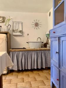 A kitchen or kitchenette at Casa Curti Még 19 kép