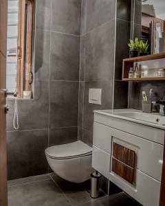 Baðherbergi á Aleks Apartman, Zlatibor centar