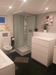 A bathroom at Villa ANA