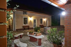 Gallery image of Park-Lak Vendégház in Makó +50 photos