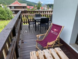 Balkon lub taras w obiekcie Ondraszek-Pokoje Gościnne
