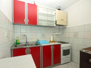 Kuchyňa alebo kuchynka v ubytovaní House Zulfa 1548