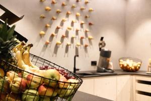 Makanan di atau berdekatan hotel