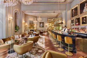 Lounge nebo bar v ubytování Mandarin Oriental Ritz, Madrid