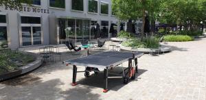 Attrezzature per ping pong presso Placid Hotel Design & Lifestyle Zurich o nelle vicinanze