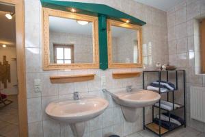 Koupelna v ubytování Ferienwohnung Miedl + 21 fotografií