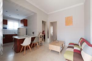 Kuchyň nebo kuchyňský kout v ubytování Marilena Apartments
