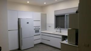 Dapur atau dapur kecil di מצוק עורבים