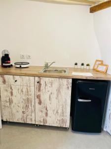 Zdjęcie z galerii obiektu Litharaki Guest House w mieście Ano Syros