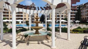 Afbeelding uit fotogalerij van Holiday Apartcomplex Royal Sun in Sunny Beach