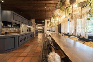 Veitingastaður eða matsölustaður á Hotel Säntis Lodge