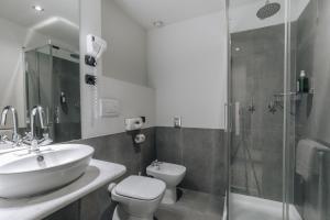 Koupelna v ubytování Hotel Continental