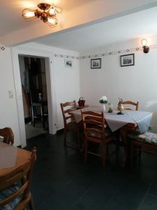 Χώρος καθιστικού στο Enscher Stübchen Wohnung Katharina