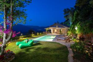 Gallery image of Pnoes Villas Vasiliki Lefkada in Vasiliki