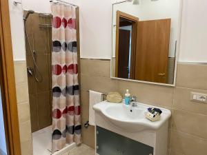 A bathroom at Casa Nonna Anna