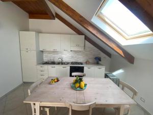A kitchen or kitchenette at Casa Nonna Anna