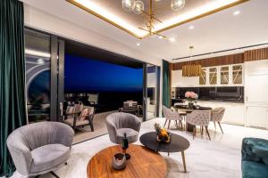 Posedenie v ubytovaní New&Stunning Luxury 5* Residence Miss Perfect