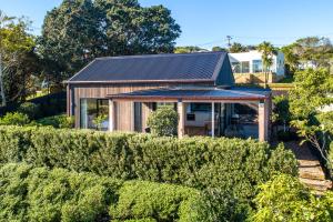 Gallery image of Moa 30 Runga - Stay Waiheke in Oneroa