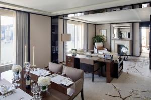 TV o dispositivi per l'intrattenimento presso The Peninsula Hong Kong