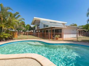 Gallery image of Coastal Soul - Family Entertainer with Pool in Casuarina