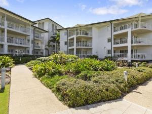Gallery image of Resort on the Beach 4302 with resort Pool in Kingscliff
