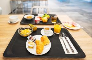 Comida no hotel ou em algum lugar perto
