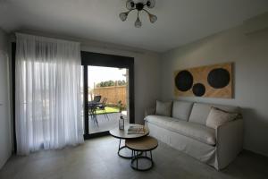 Зона вітальні в The Euphoria Club Luxury Villas