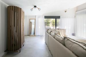 Зона вітальні в The Euphoria Club Luxury Villas