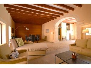 Posedenie v ubytovaní Holiday Home in Mallorca with Private Pool