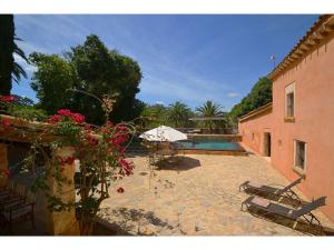 Bazén v ubytovaní Holiday Home in Mallorca with Private Pool alebo v jeho blízkosti