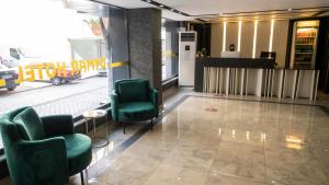 Posezení v ubytování DYMAR HOTEL