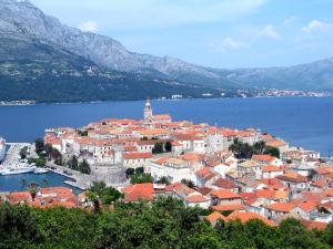 Gallery image of A1 - luxury apt in center just 5min from beach in Korčula