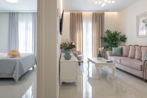 Posezení v ubytování Narya Luxury Apartment