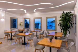 Restauracja lub miejsce do jedzenia w obiekcie Kalisperis Hotel
