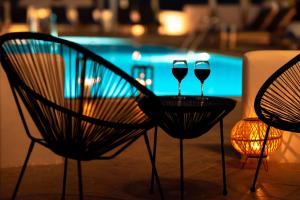 Basen w obiekcie Kalisperis Hotel lub w pobliżu