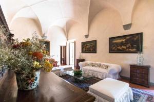 Posteľ alebo postele v izbe v ubytovaní Villa privata con piscina firenze chianti