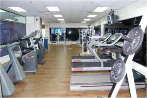 Fitness centrum a/nebo fitness zařízení v ubytování Seri Pacific Hotel Kuala Lumpur