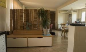 A kitchen or kitchenette at Los Condes Penthouse by Hello Homes Sitges