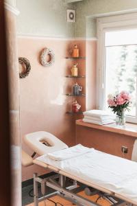 Kúpele alebo wellness v ubytovaní Elita Hotel & Restauracja