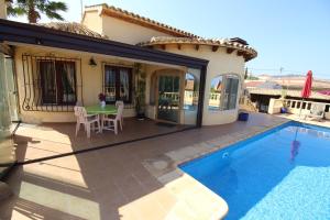 Basen w obiekcie Villa Alexandra Calpe lub w pobliżu