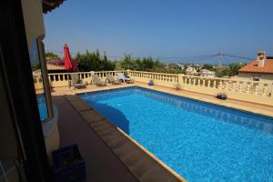 Basen w obiekcie Villa Alexandra Calpe lub w pobliżu