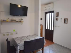 TV a/nebo společenská místnost v ubytování Apartment Murva