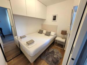 Posteľ alebo postele v izbe v ubytovaní ST3 studio apartman